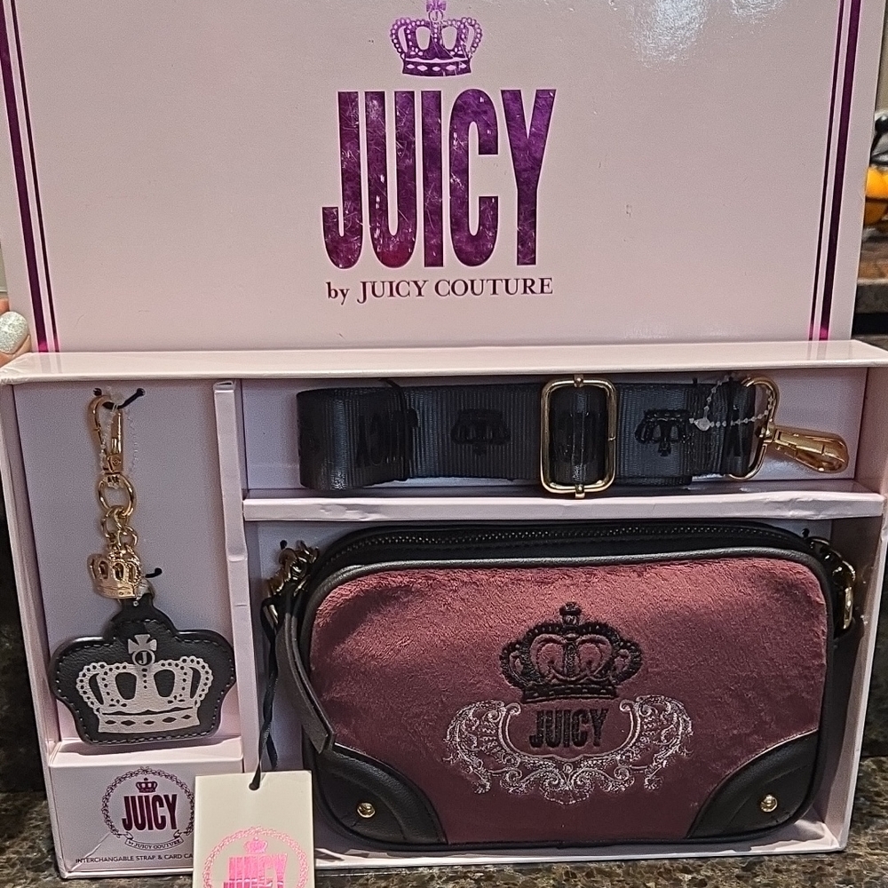 Juicy Couture Purple and Black Key & Card Holder Set
